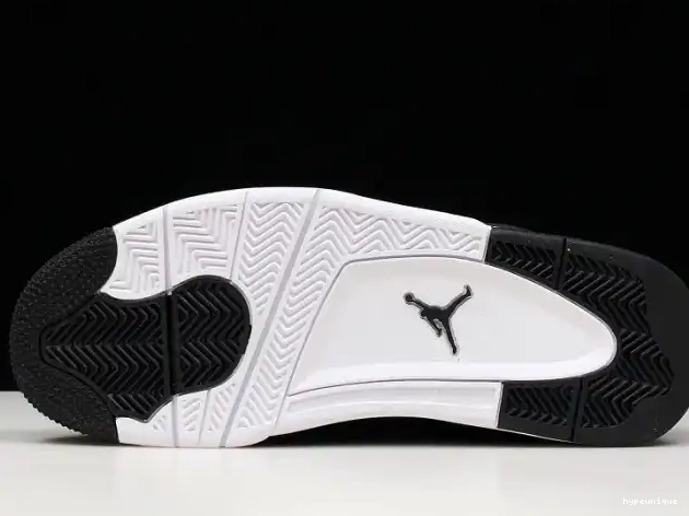 HYPE 308497-032 Black Royalty Jordan Metallic Air 4 Gold-White 0604